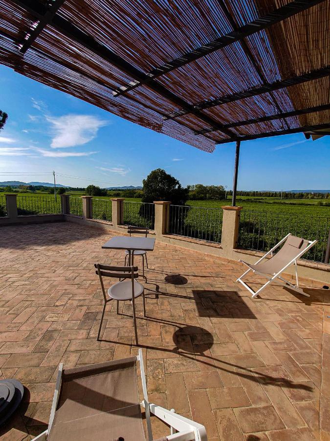 Agriturismo Poderedodici Orbetello Eksteriør billede