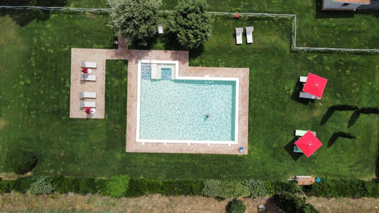 Agriturismo Poderedodici Orbetello Eksteriør billede
