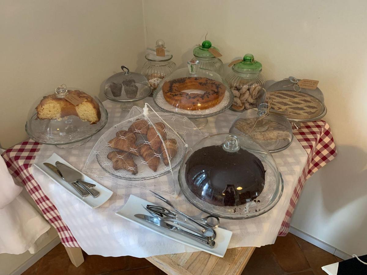 Agriturismo Poderedodici Orbetello Eksteriør billede