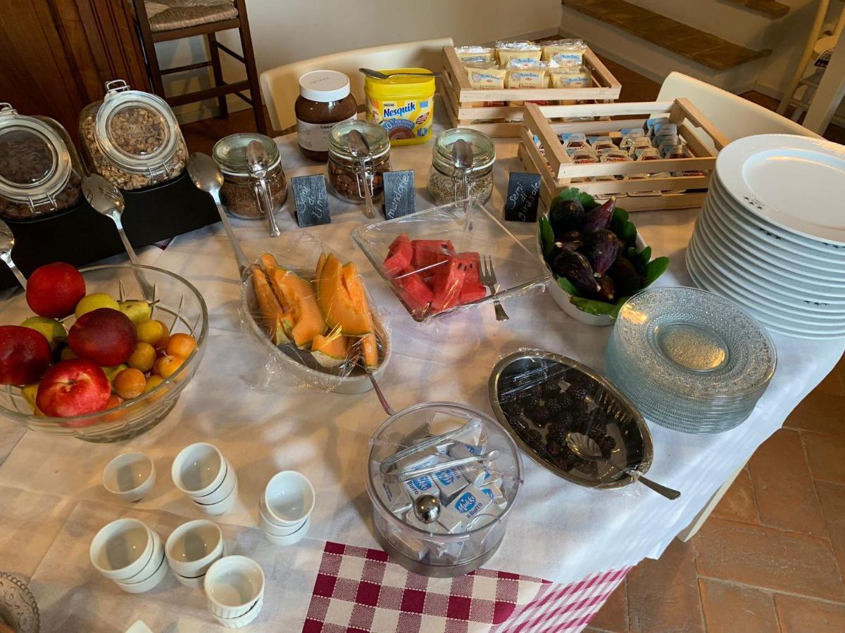 Agriturismo Poderedodici Orbetello Eksteriør billede