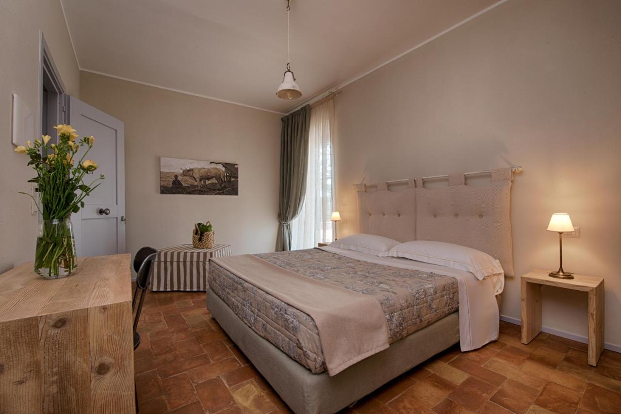 Agriturismo Poderedodici Orbetello Eksteriør billede