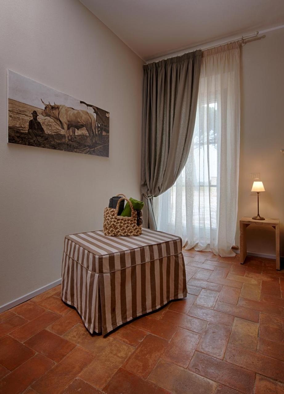 Agriturismo Poderedodici Orbetello Eksteriør billede