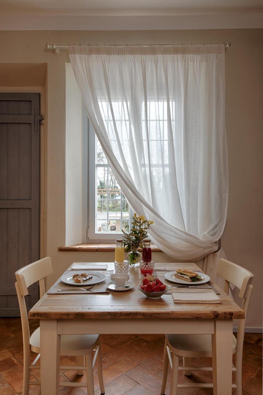 Agriturismo Poderedodici Orbetello Eksteriør billede